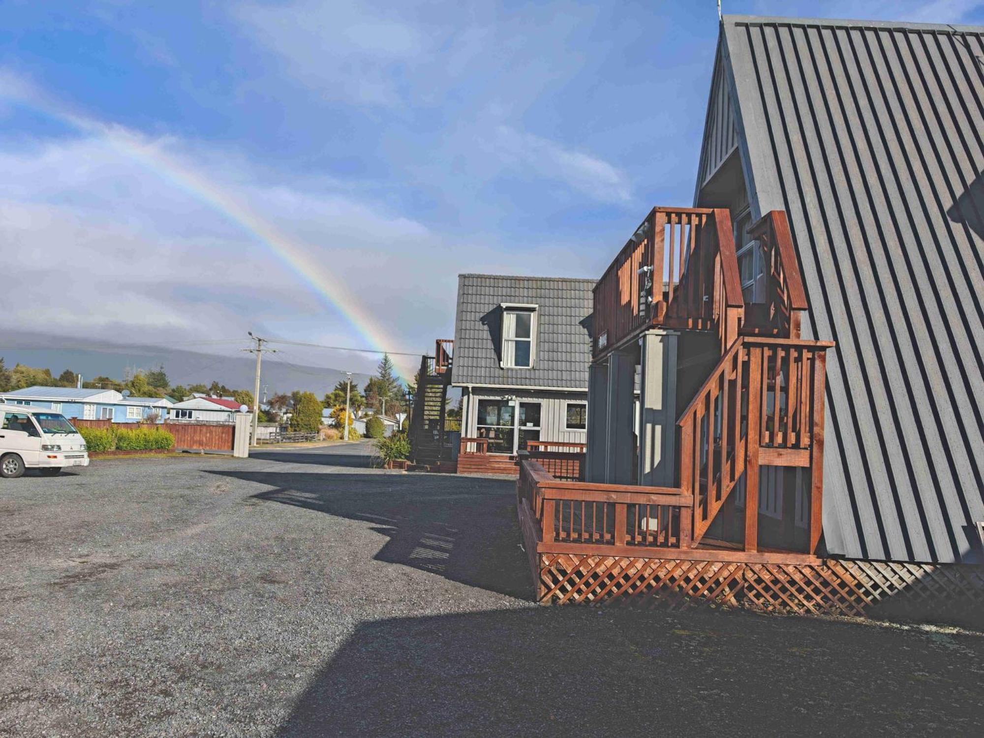 Pipers Ski Lodge National Park Exterior photo